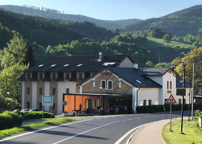 Loucna - Spicakovi Апартаменты
